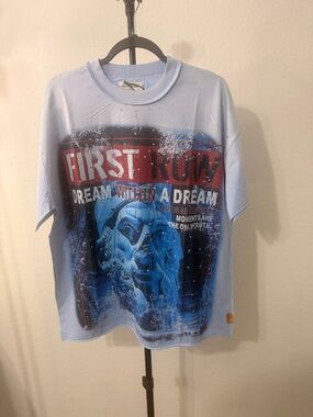 Graphic 'FIRST ROW' Blue Crewneck Tee